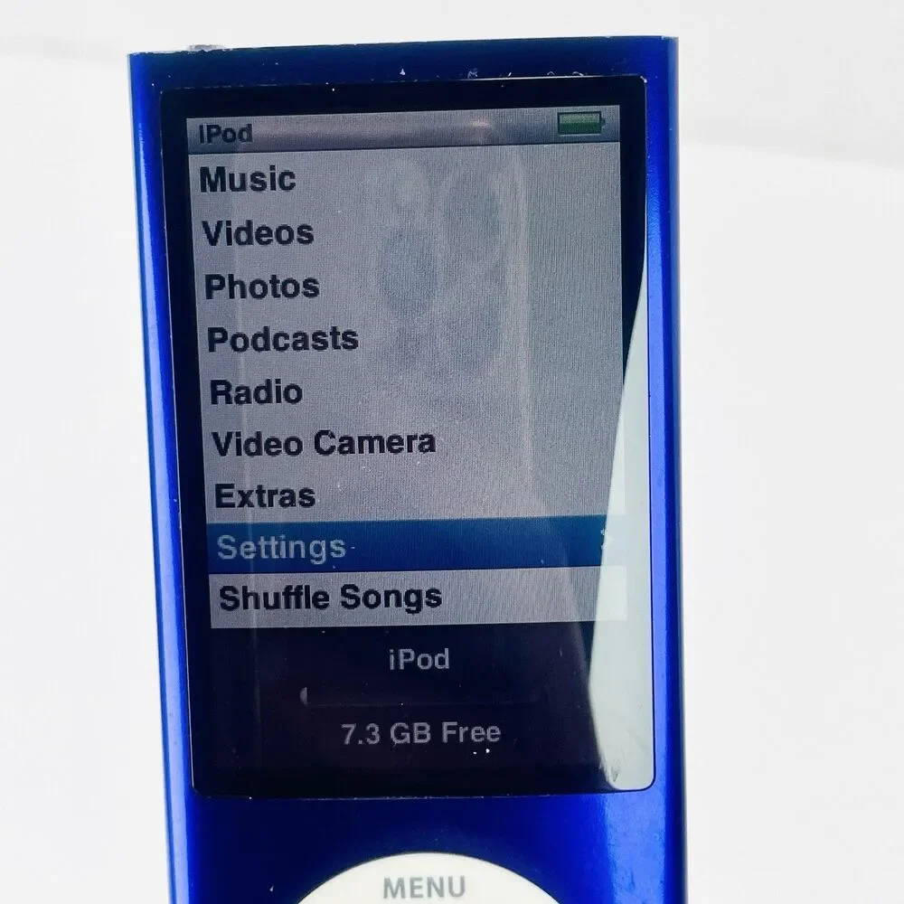 Apple iPod Nano 5th Generation 8GB Model A1320 Purple Tested - Needs Battery